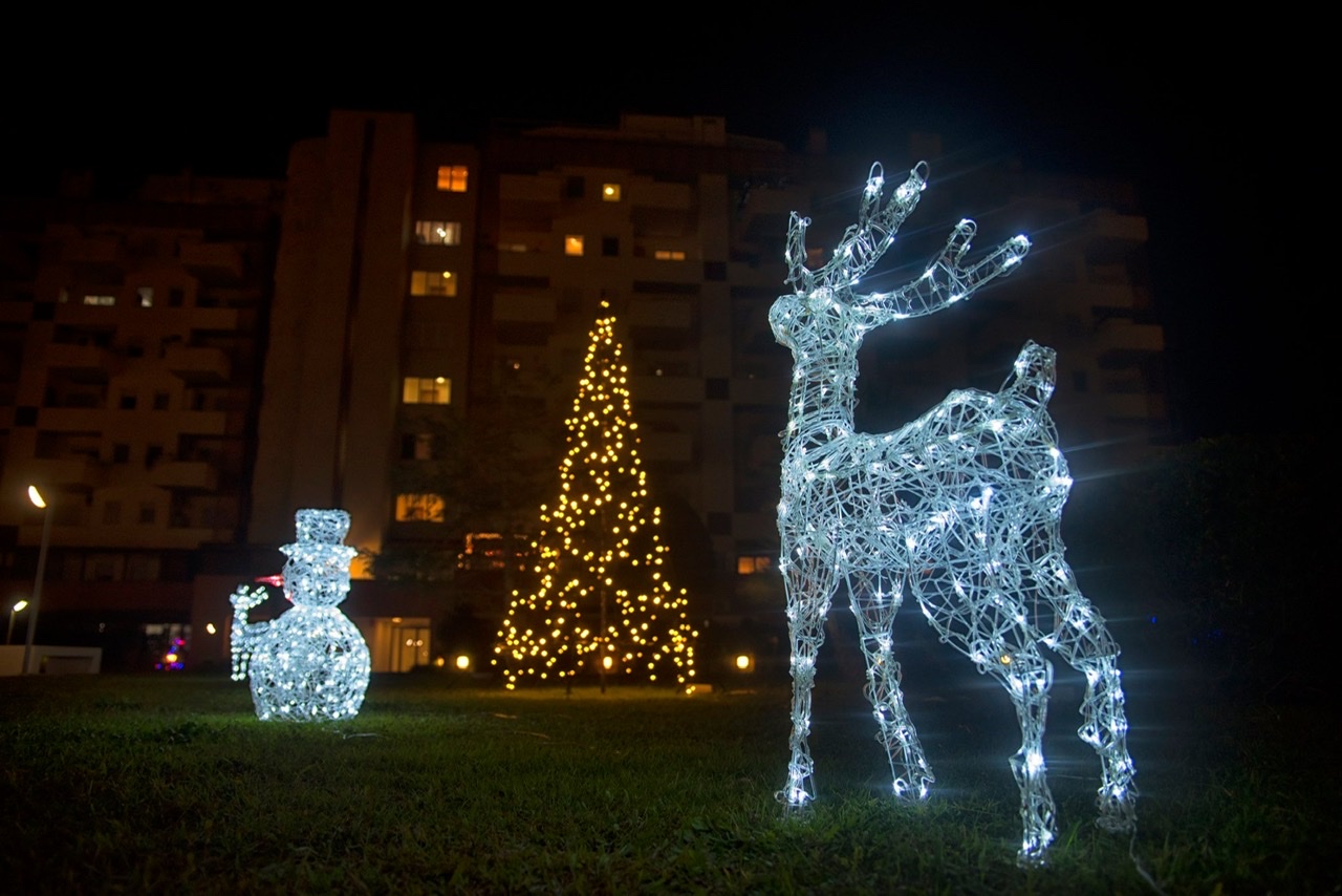 Il più bel Condominio addobbato per Natale a Ostia